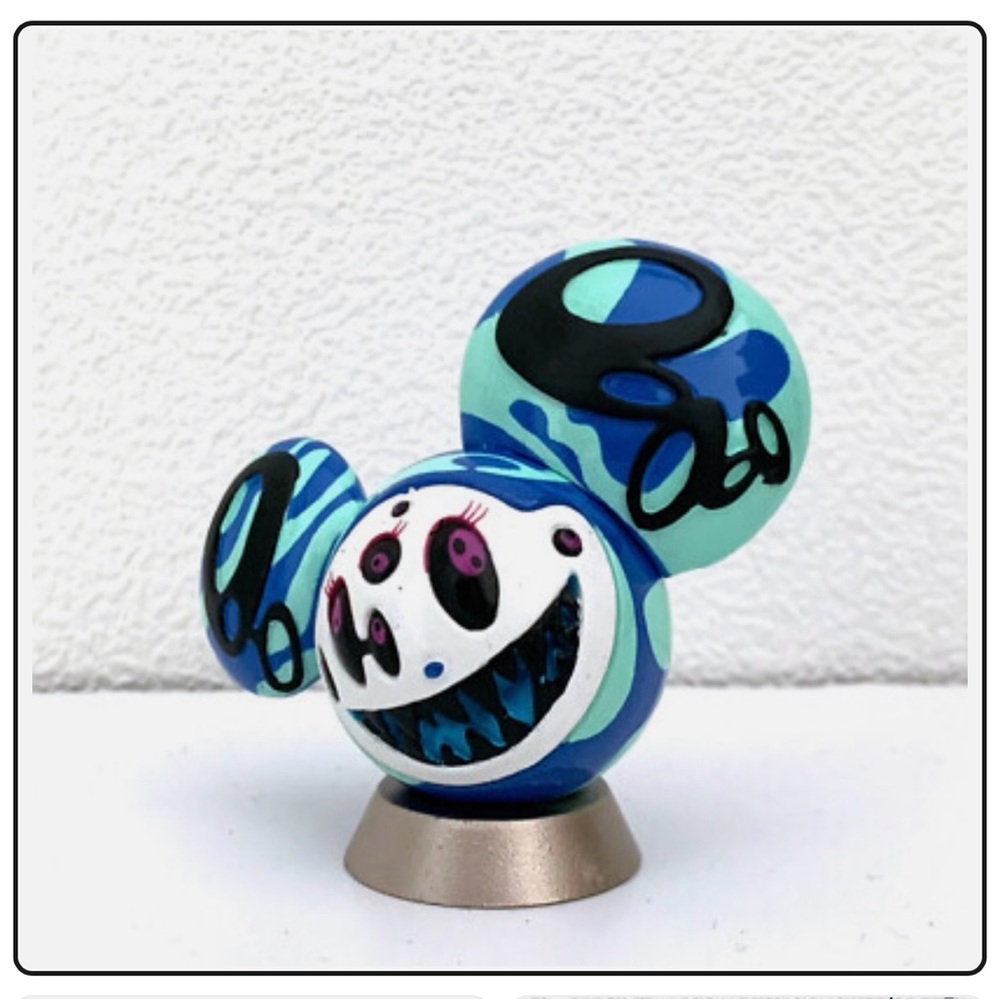 Takashi Murakami Melting DOB